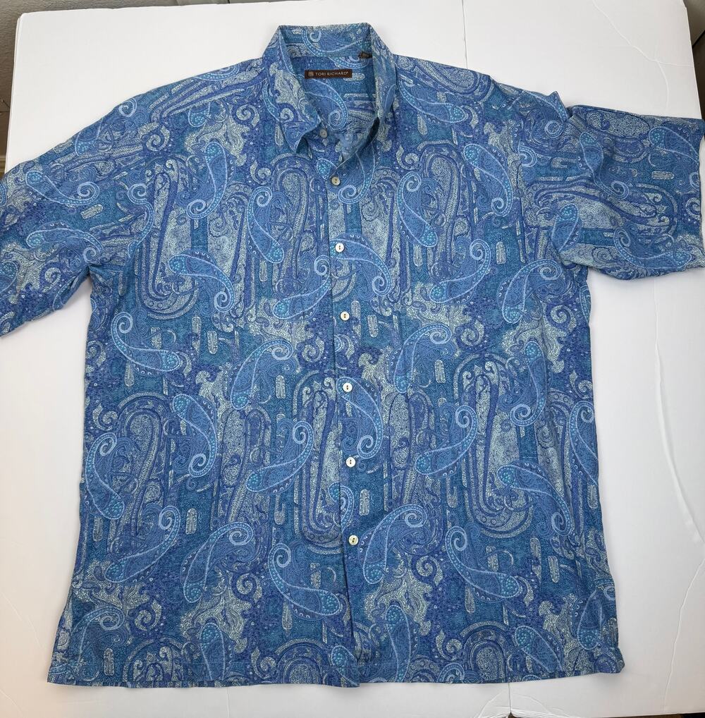Tori Richard Mens Cotton Lawn Hawaiian Shirt Size L Blue Paisley Aloha Resort